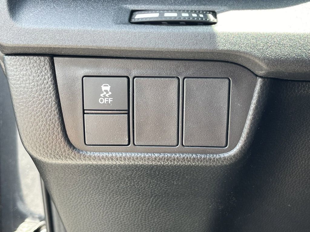 new 2025 Honda CR-V Hybrid car, priced at $34,603