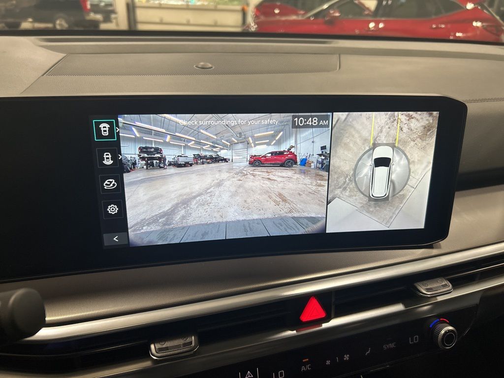 new 2025 Kia Sorento car, priced at $39,313