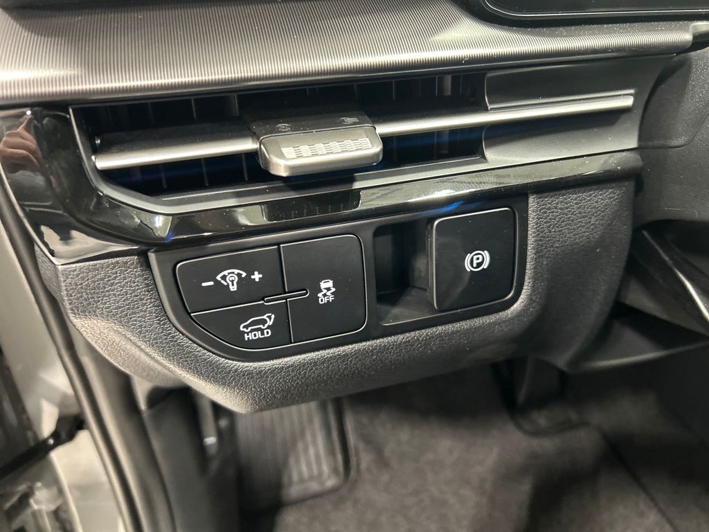 new 2026 Kia Sportage car, priced at $34,360