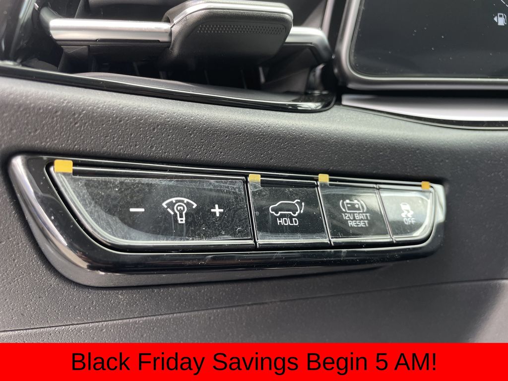 new 2025 Kia Niro car, priced at $30,479