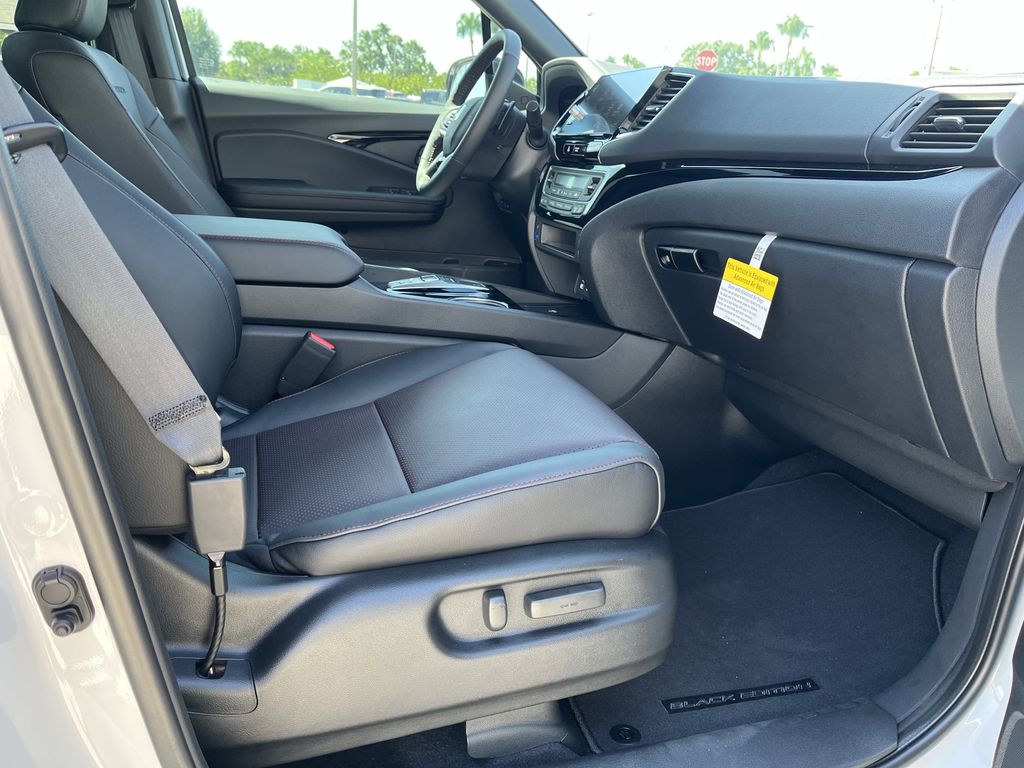 new 2025 Honda Ridgeline car, priced at $44,209