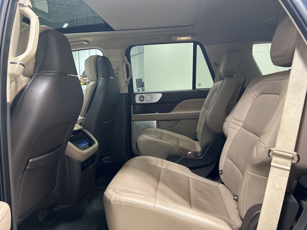used 2022 Lincoln Navigator car, priced at $46,855