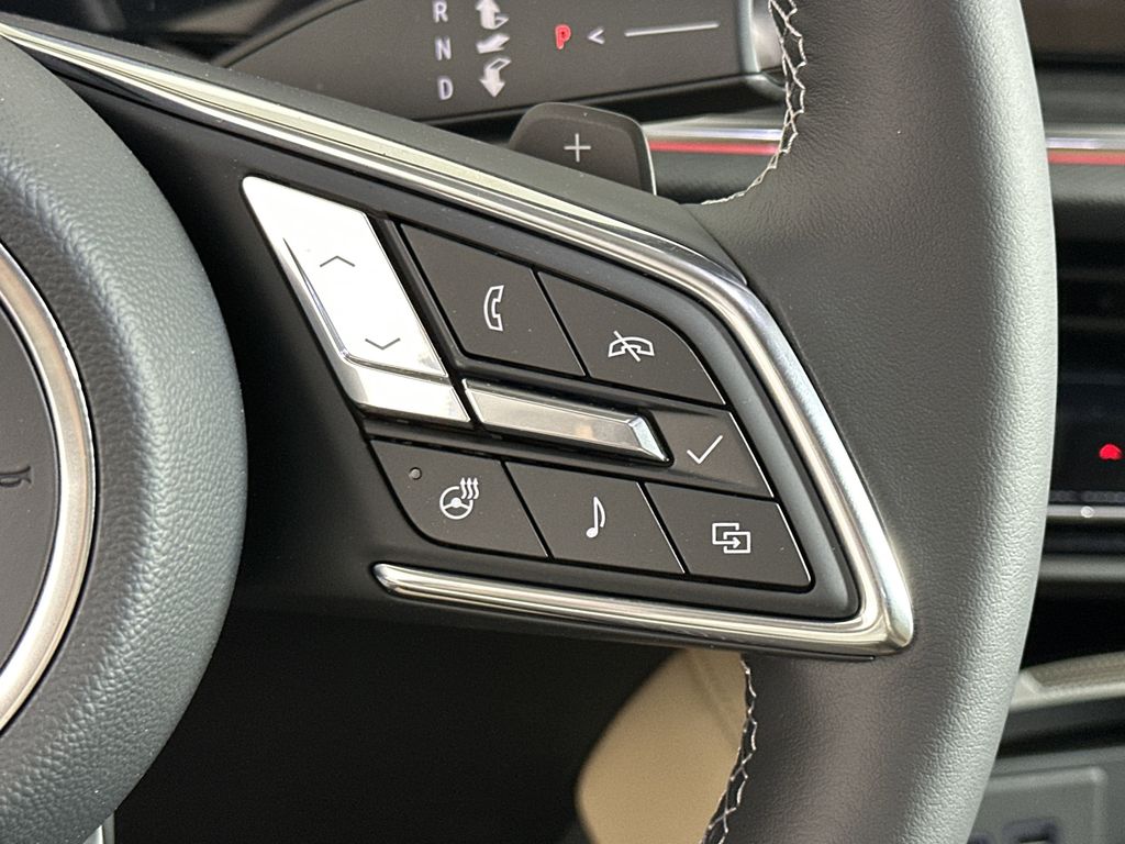 new 2025 Buick Envision car, priced at $35,740