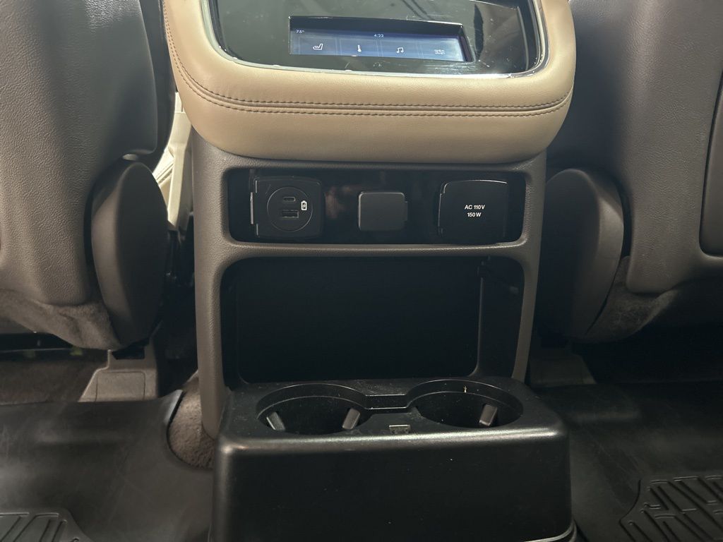 used 2022 Lincoln Navigator car, priced at $46,855