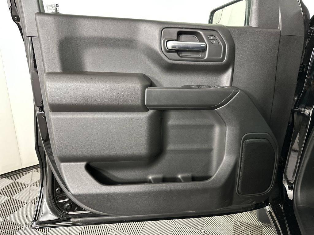 new 2025 GMC Sierra 1500 car, priced at $36,880