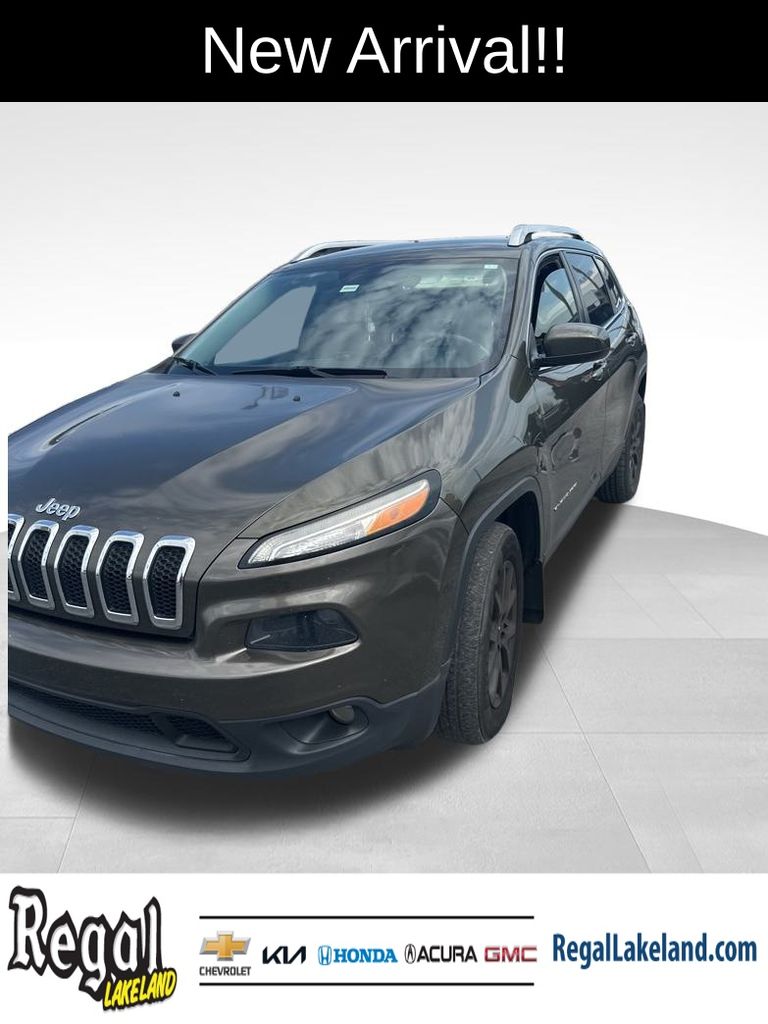 used 2014 Jeep Cherokee car, priced at $5,491
