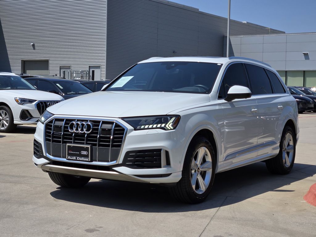 used 2023 Audi Q7 car, priced at $39,991