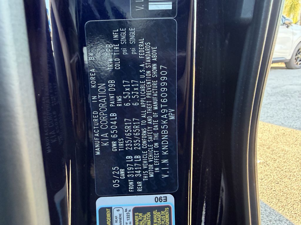 new 2026 Kia Carnival Hybrid car, priced at $38,702