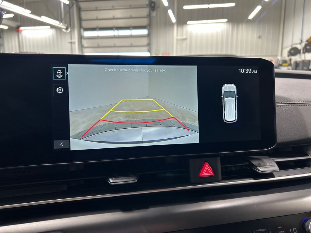 new 2025 Kia Carnival car, priced at $40,495