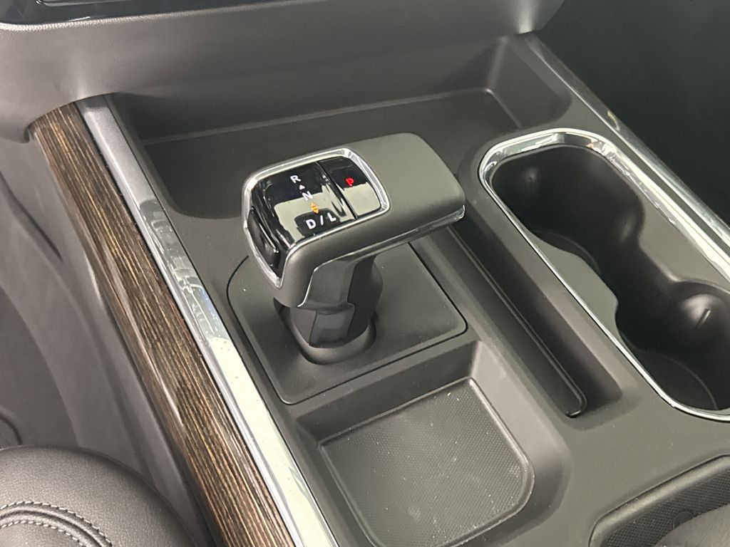 new 2025 GMC Sierra 1500 car, priced at $61,779