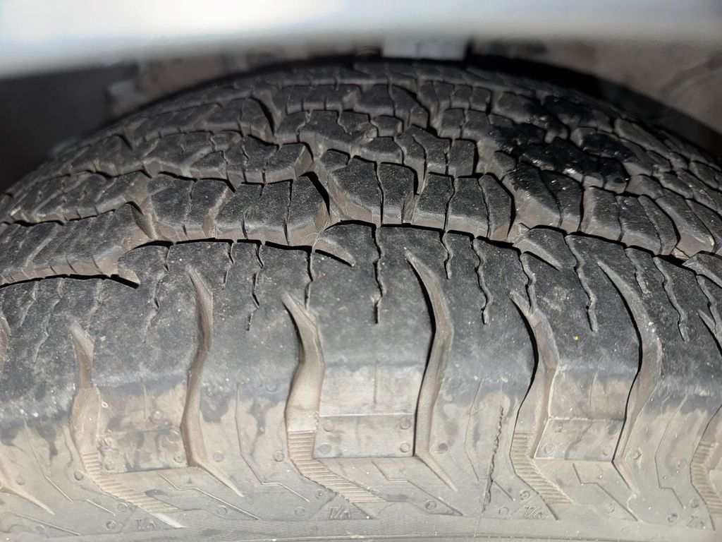 used 2024 Honda CR-V Hybrid car, priced at $34,992