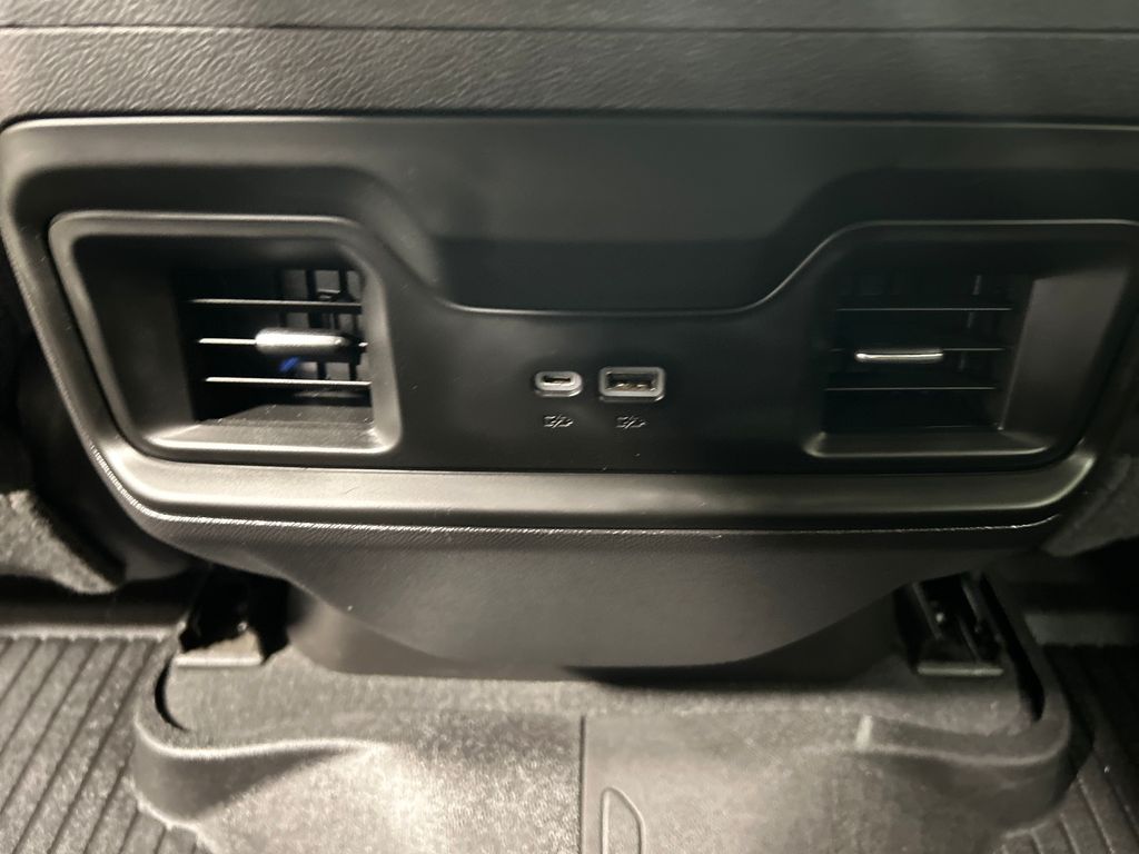 used 2022 Chevrolet Silverado 1500 car, priced at $47,934