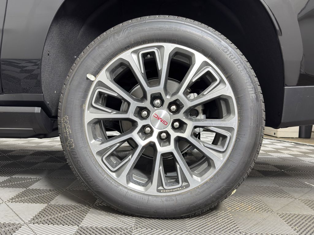 new 2025 GMC Yukon XL car, priced at $86,759