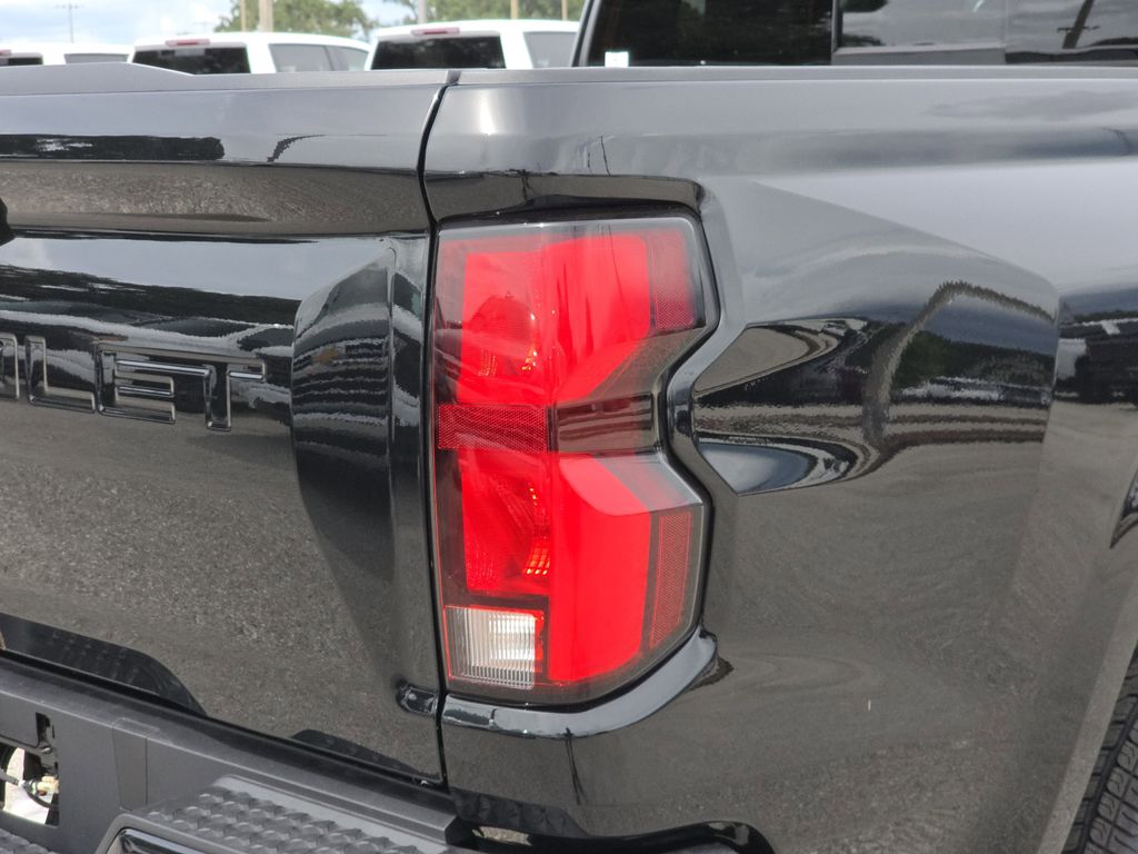 new 2026 Chevrolet Colorado car, priced at $34,500