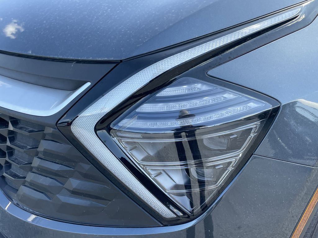 new 2025 Kia Sportage Hybrid car, priced at $28,753