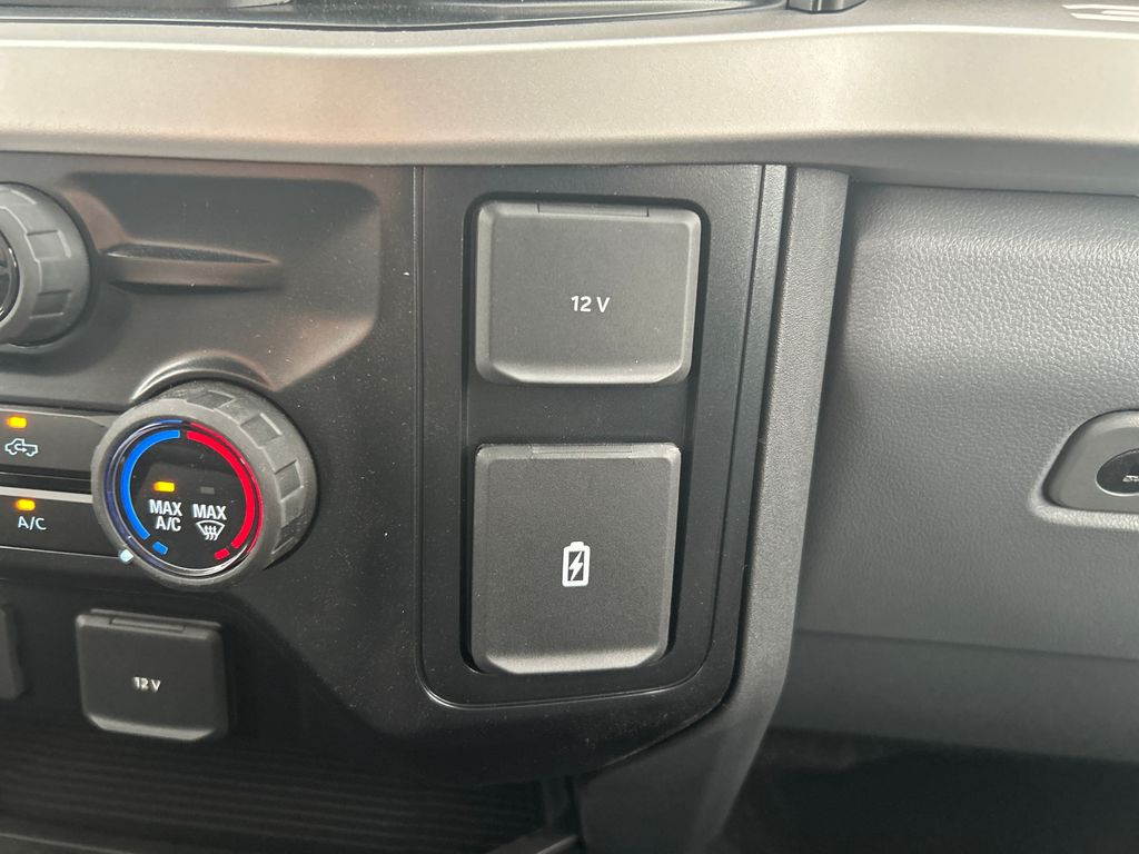 new 2025 Ford F-250SD car, priced at $69,520
