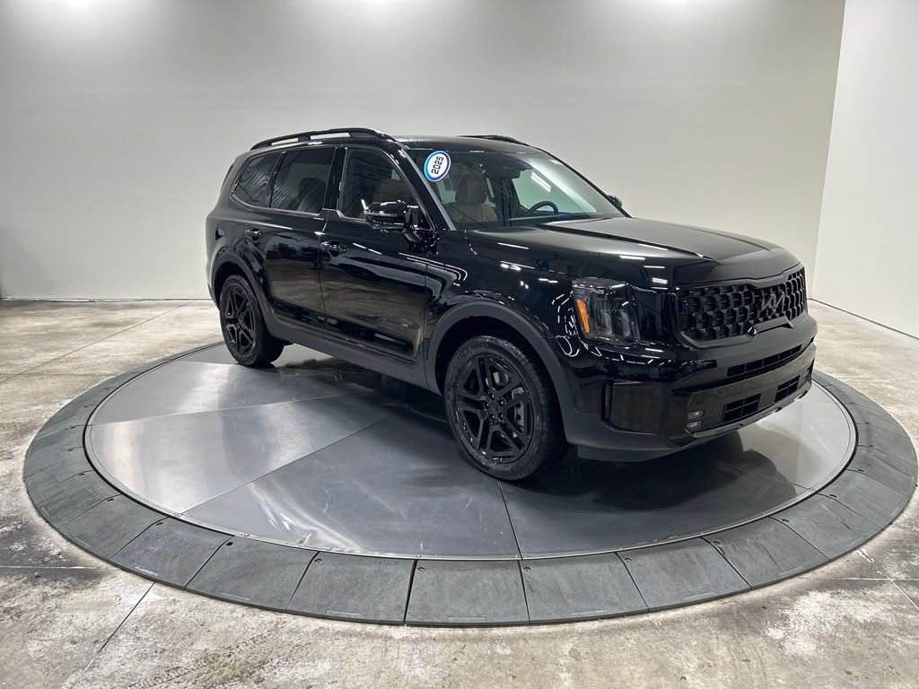 new 2025 Kia Telluride car, priced at $54,070