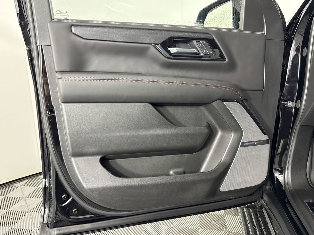 new 2025 GMC Yukon car, priced at $97,789