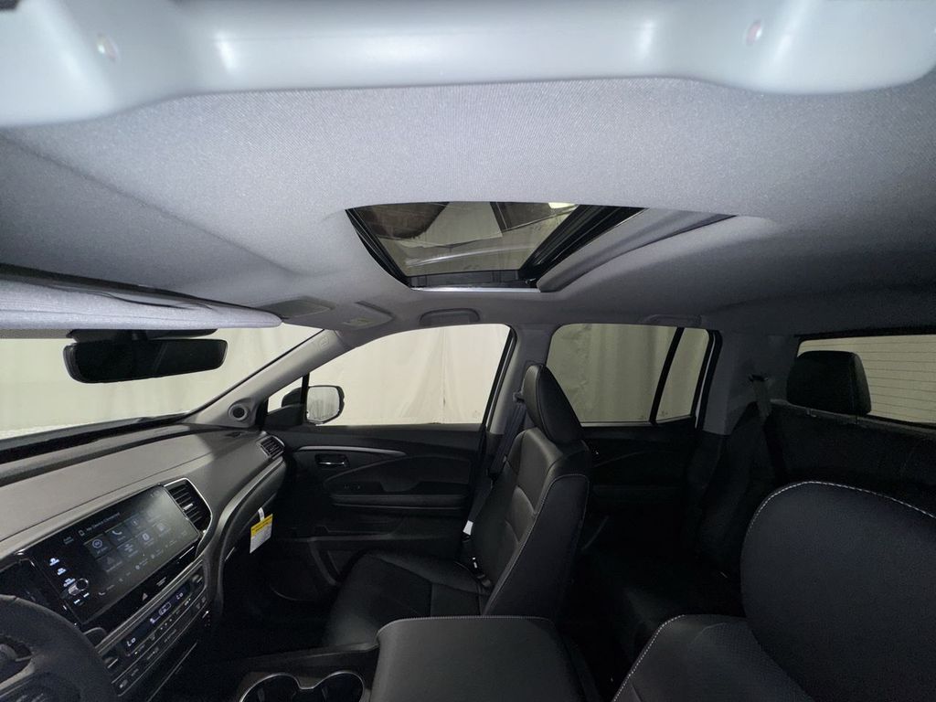 new 2025 Honda Ridgeline car, priced at $46,785