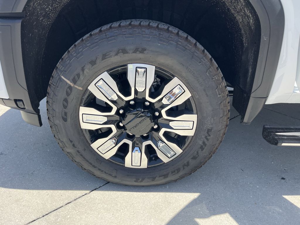 new 2025 GMC Sierra 2500HD car, priced at $88,555