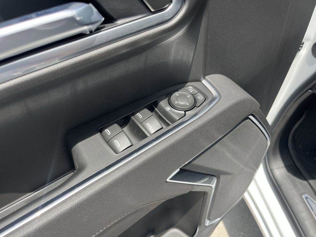 new 2025 GMC Sierra 1500 car, priced at $53,995