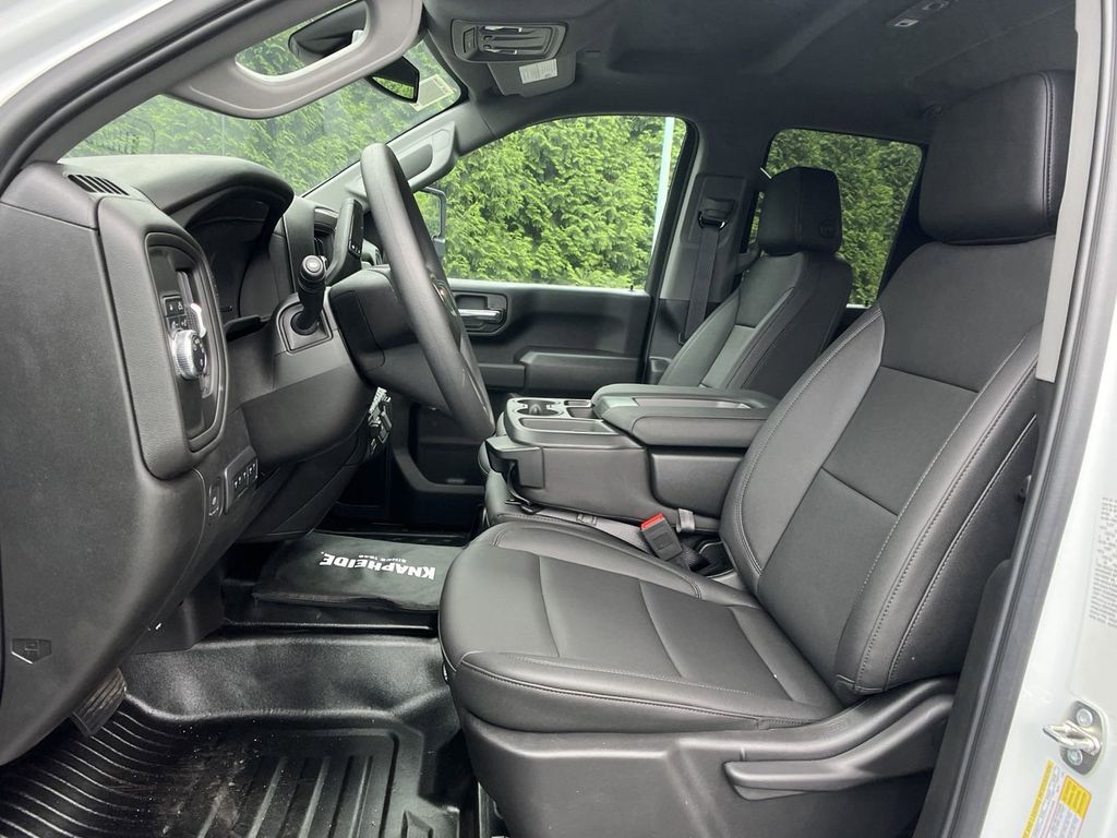 new 2024 GMC Sierra 2500HD car, priced at $44,853