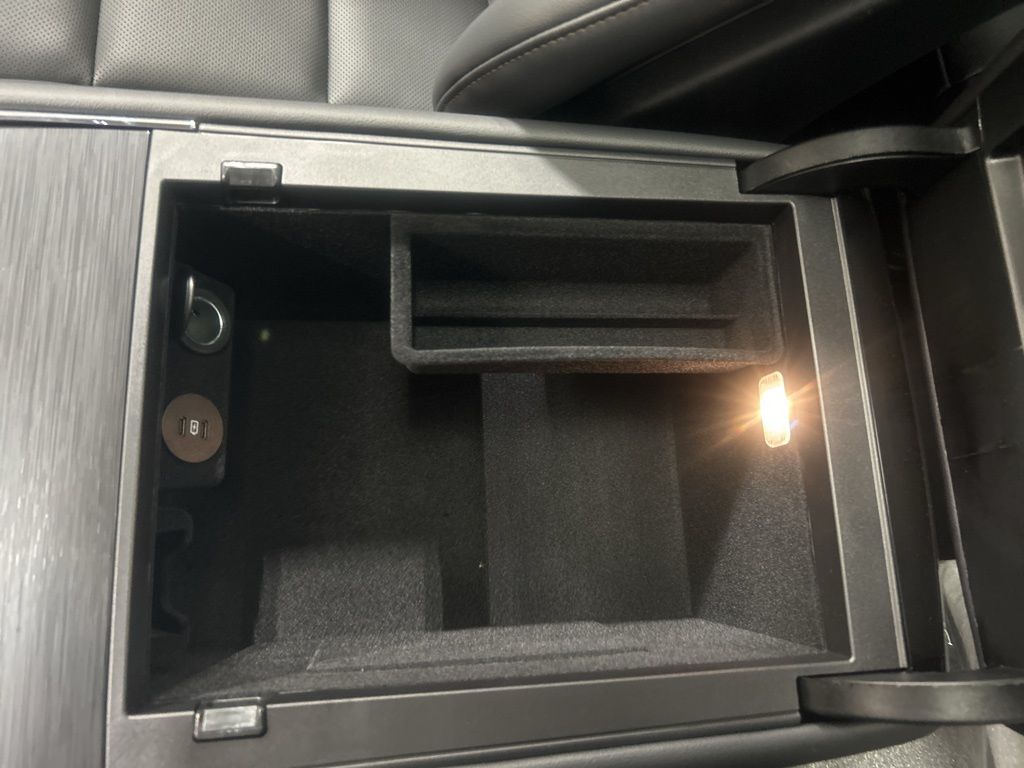 new 2025 Lincoln Aviator car, priced at $69,075