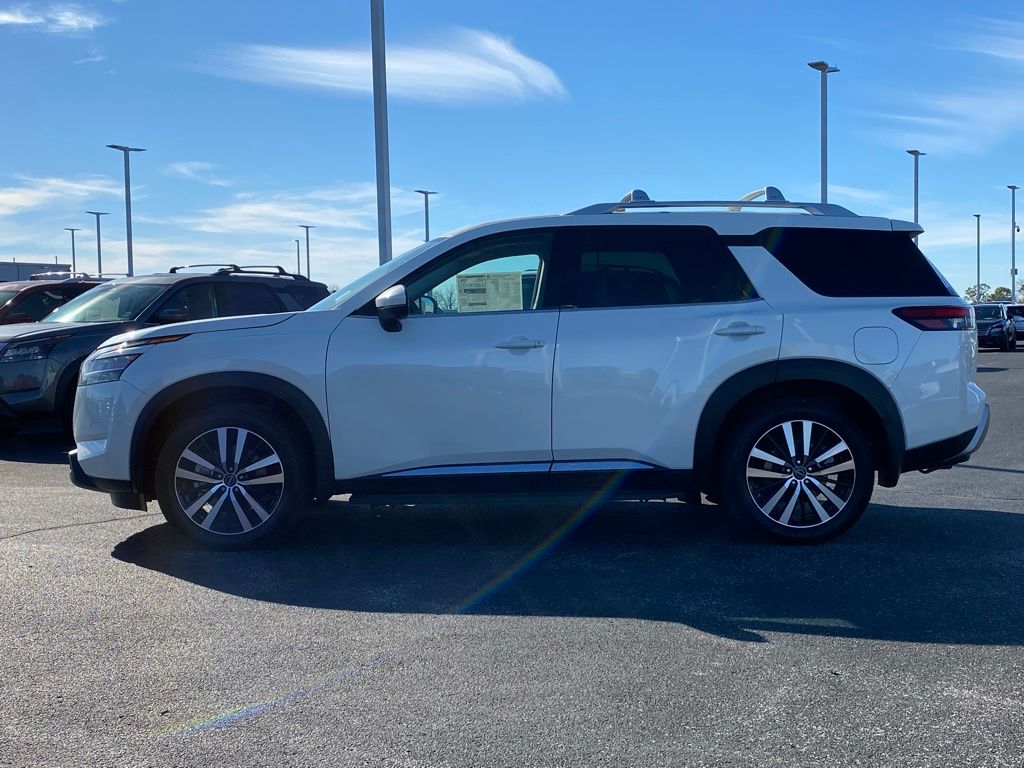 new 2024 Nissan Pathfinder car, priced at $46,330