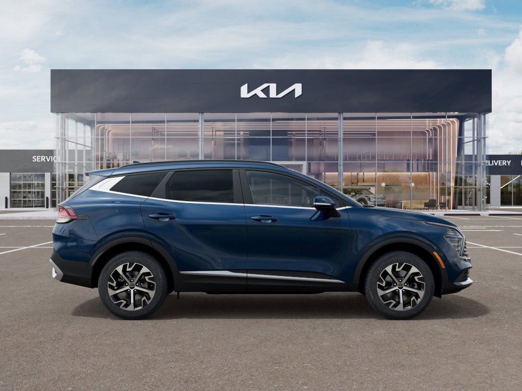 new 2025 Kia Sportage Hybrid car, priced at $30,732
