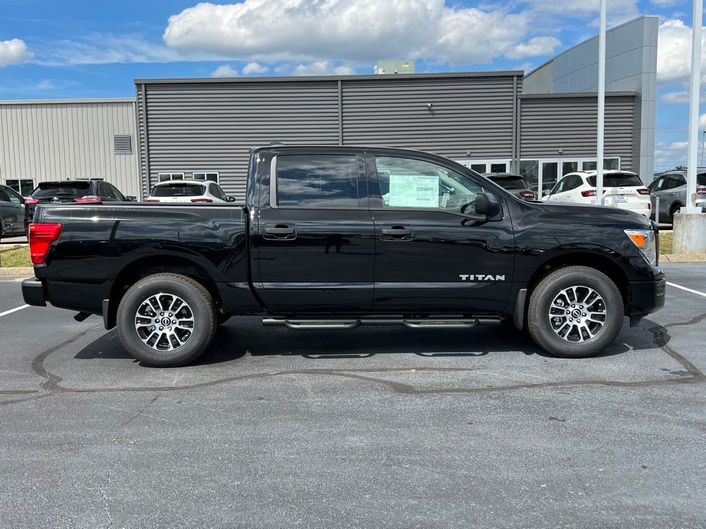 new 2024 Nissan Titan car, priced at $45,130