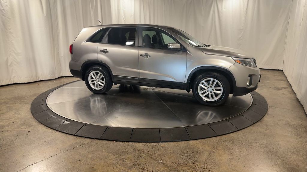 used 2015 Kia Sorento car, priced at $12,185