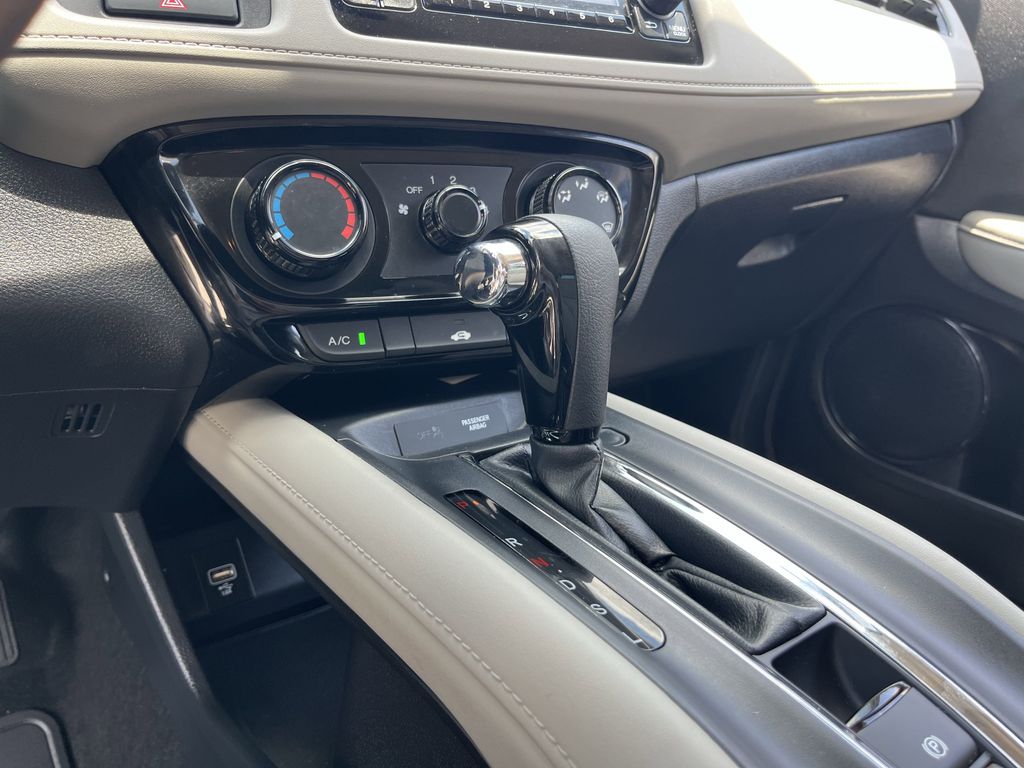 used 2022 Honda HR-V car, priced at $20,194