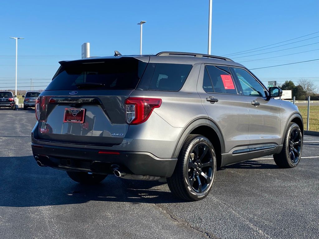 used 2024 Ford Explorer car, priced at $43,500