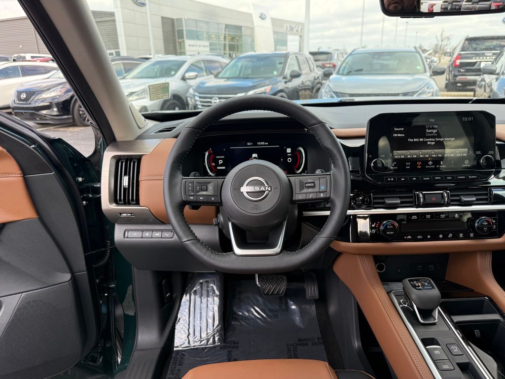 new 2025 Nissan Pathfinder car, priced at $48,205