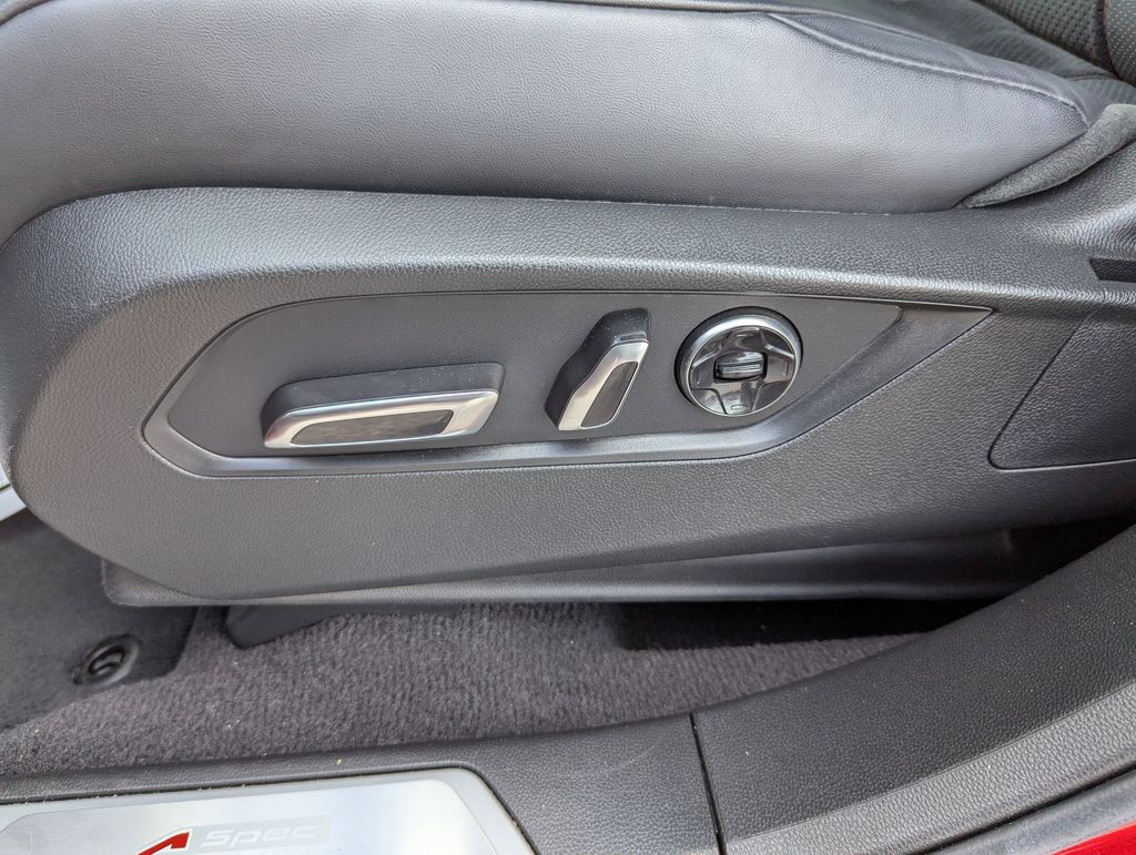 used 2023 Acura RDX car, priced at $37,407