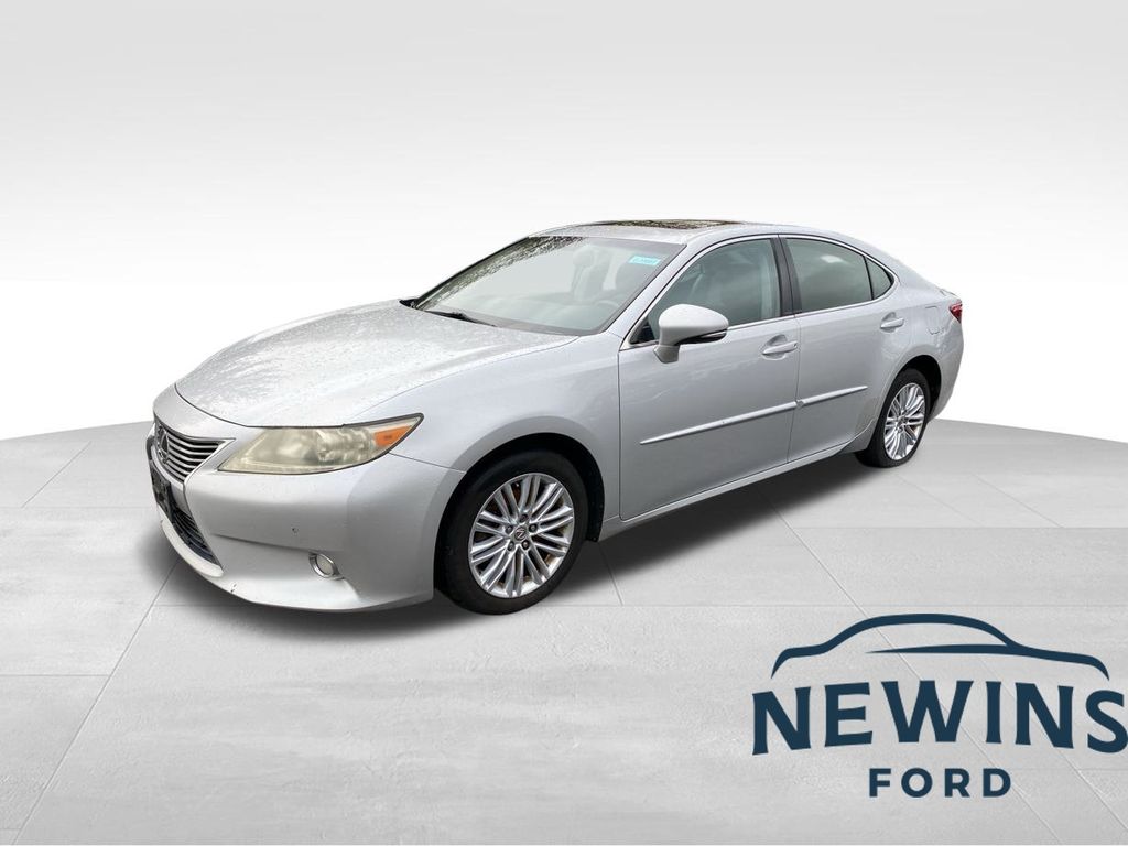 used 2013 Lexus ES car, priced at $11,500