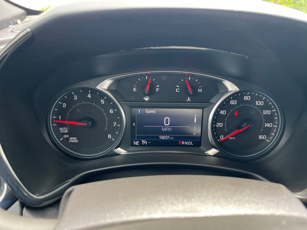 used 2022 Chevrolet Equinox car, priced at $25,900
