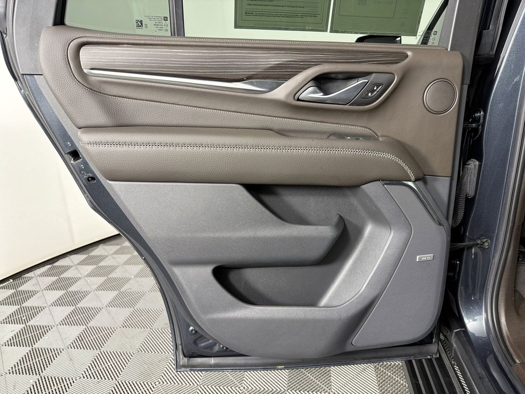 used 2022 GMC Yukon car, priced at $59,995