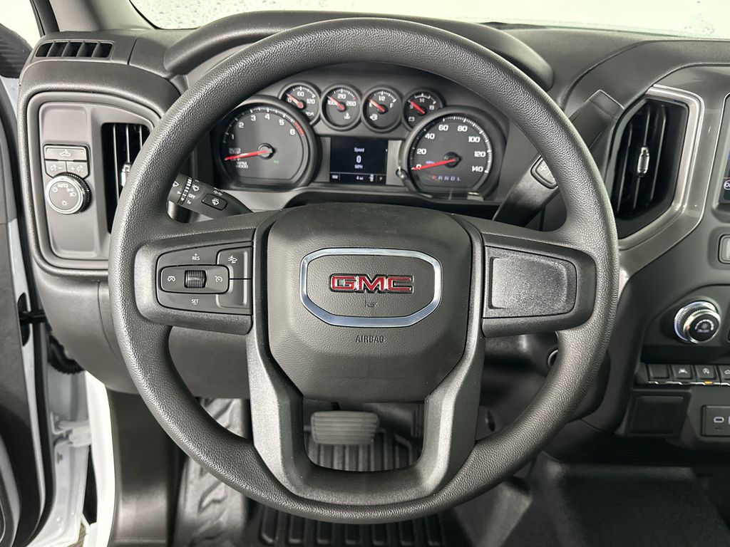 new 2025 GMC Sierra 1500 car, priced at $33,145