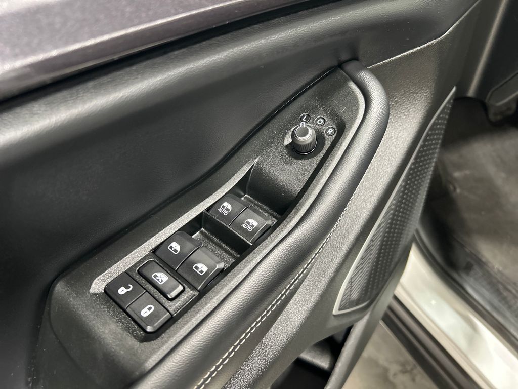 used 2021 Jeep Grand Cherokee L car, priced at $30,454