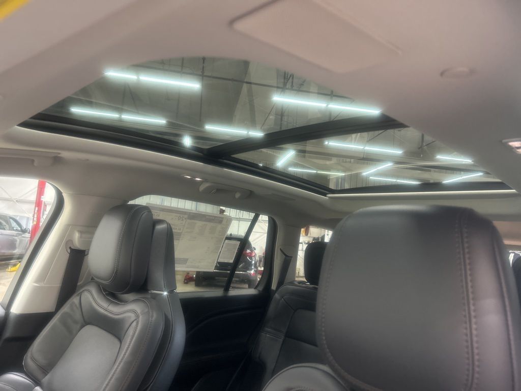 new 2025 Lincoln Aviator car, priced at $79,495