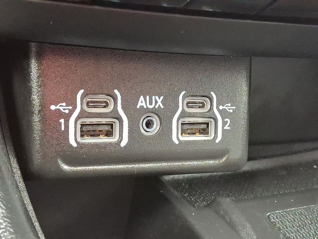 used 2022 Dodge Durango car, priced at $30,155