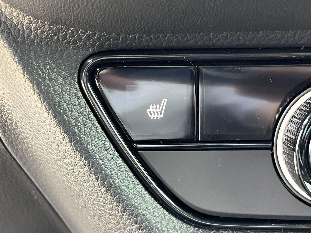 new 2025 Honda HR-V car, priced at $28,176