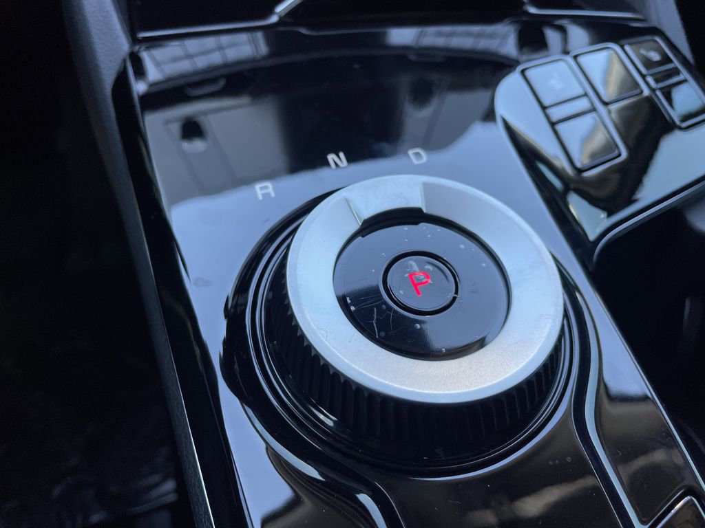 new 2025 Kia Sportage Hybrid car, priced at $28,753