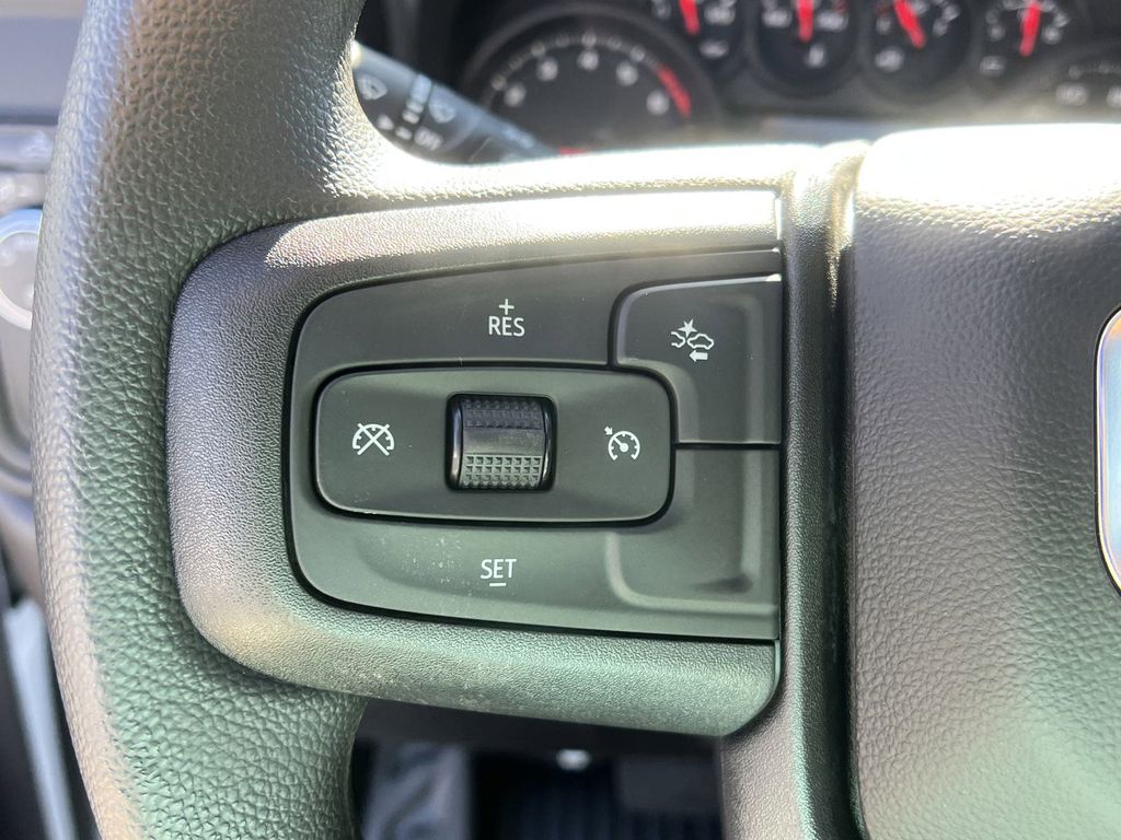new 2025 GMC Sierra 2500HD car, priced at $47,489