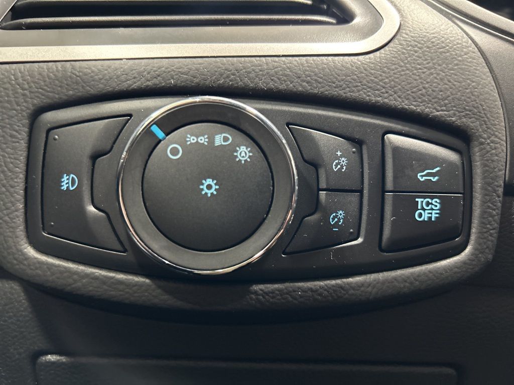 used 2022 Ford Edge car, priced at $28,914