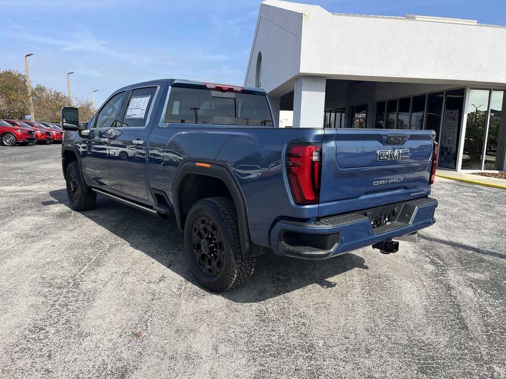 new 2025 GMC Sierra 2500HD car, priced at $99,030