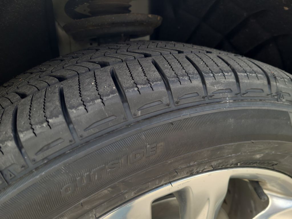 used 2019 Chevrolet Traverse car, priced at $22,402