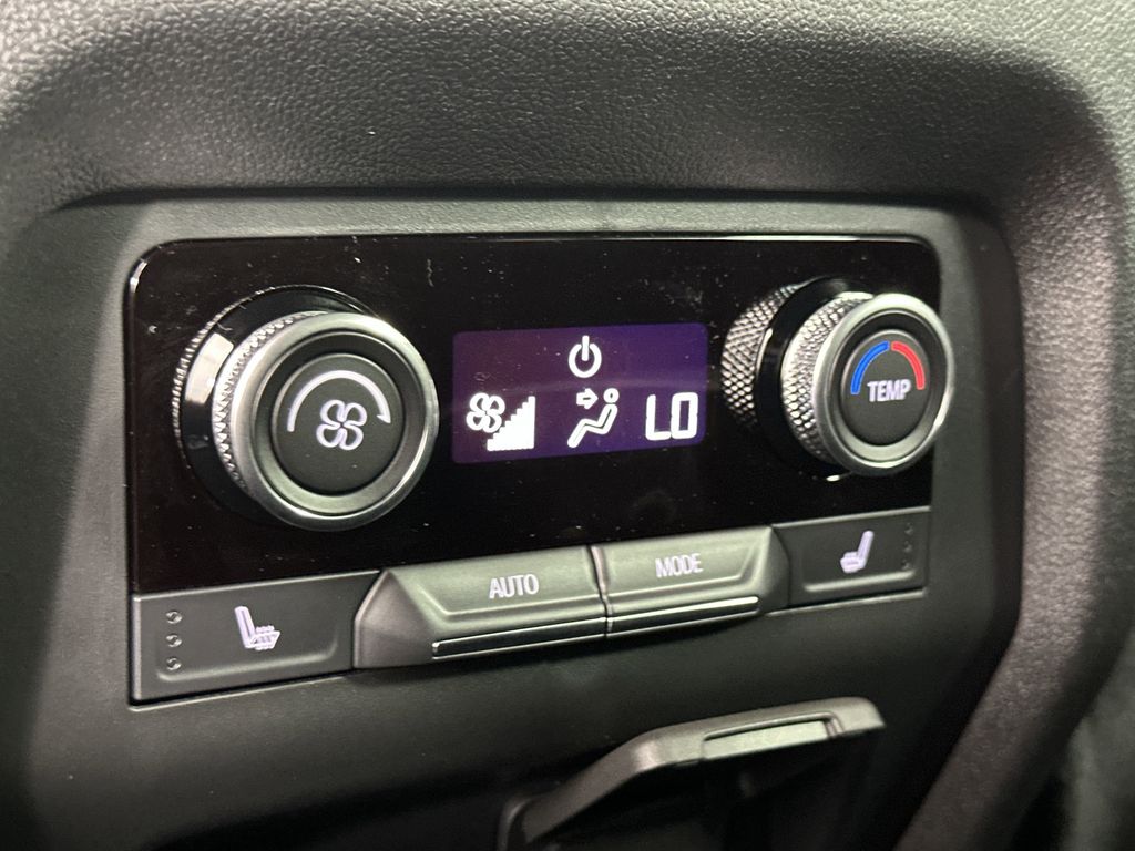 new 2025 Buick Enclave car, priced at $56,994