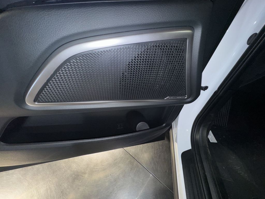 new 2025 Kia Telluride car, priced at $46,656